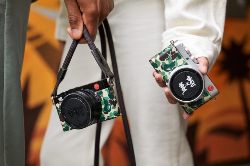 A BATHING APE®︎ × STASH × LEICA 三方联名 D-LUX 7 相机正式登场