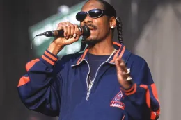 Universal Snoop Dogg 传记电影定档 2027 年夏季上映