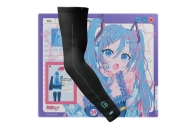 Wallhack 与 Hatsune Miku：虚拟偶像正式进驻「Desk Culture」的代表作品