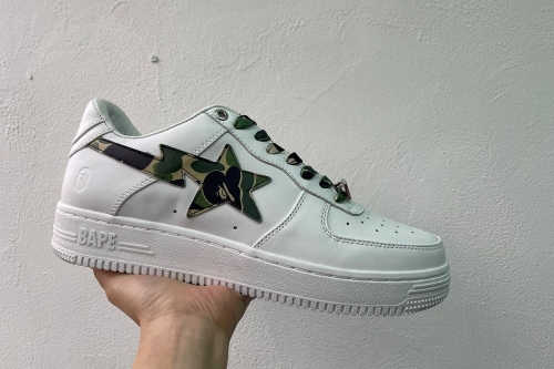 A BATHING APE&#174; 经典鞋款 BAPESTA 迎来多双 ABC CAMO 全新配色