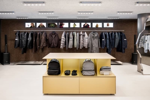 走进 Stone Island 全新杭州旗舰店