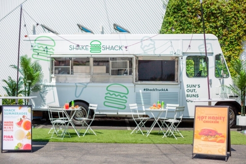 Shake Shack 限时推出首辆餐车「ShackTruckLA 」