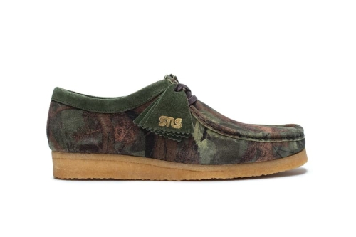 「Acid Realtree Camo」加持,Sneakersnstuff × Clarks Wallabee 登场