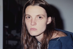 A24 Music 下一步棋？新星 Sophia Stel 登场