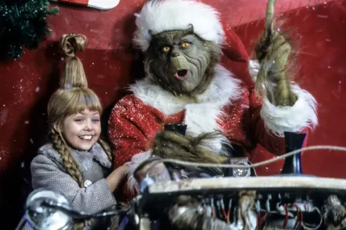 《The Grinch》真人版续集开拍中,Jim Carrey 联同 Ron Howard 再度回归