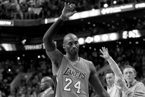 一代巨星殒落！NBA 洛杉矶湖人队传奇 Kobe Bryant 因直升机失事离世