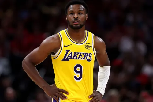 LeBron 宣布离队前数小时,Lakers 先锁死 Bronny 全额保障合约