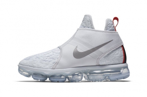 抢先预览 Nike 全新鞋款 Air VaporMax Chukka Slip 白色版本鞋款