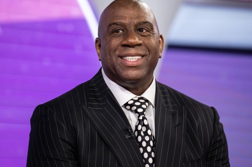 比肩 Michael Jordan、LeBron James！Magic Johnson 成为《Forbes》认证亿万富翁