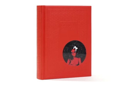 Rizzoli 全新画册聚焦朋克挑衅女王 Kembra Pfahler