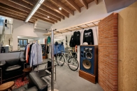 走进 United Wheels Shanghai 上海旗舰店