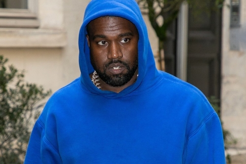 Kanye West 疑似著用全新 YEEZY × Gap 联名设计