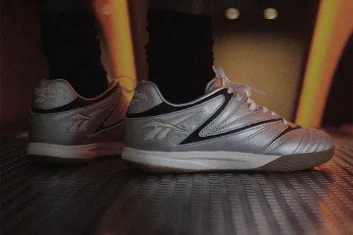 Reebok 将 Sidewinder 96 重新推出为生活风格球鞋