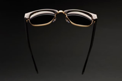 A$AP Rocky 与 Ray-Ban 携手推出全新「The Blacked Out」太阳镜系列