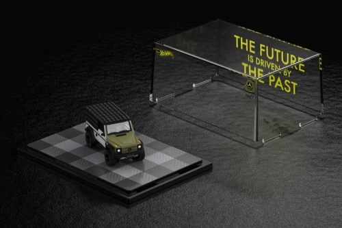 Hot Wheels 推出全新 Moncler × Mercedes-Benz by NIGO 定制 G-Class 压铸玩具车