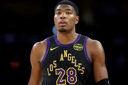 Rui Hachimura 与 Los Angeles Clippers 达成两年 2,800 万美元合约