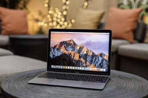 Apple 新专利！未来 MacBook 或将增设无线充电配备