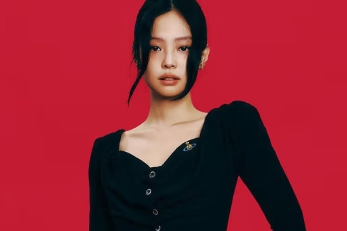 回归乐坛！Jennie 惊喜宣布签约 Columbia Records、推出全新个人单曲