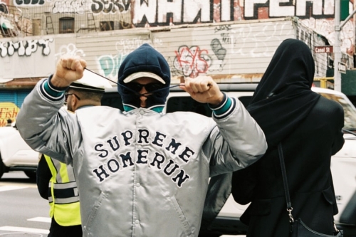 Supreme 与 Homerun 带来 2025 年春季最新合作系列