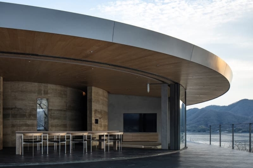 Bjarke Ingels 携手 NOT A HOTEL Setouchi，将未来主义带到濑户内海