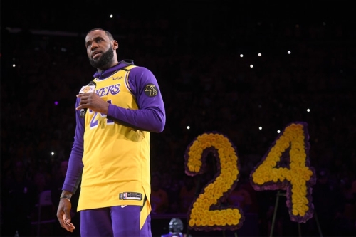 LeBron James 动人致词！观看 Lakers 湖人球团为 Kobe Bryant 打造其致敬影片