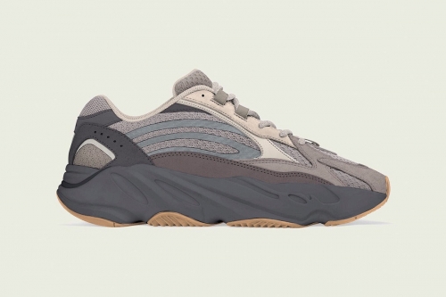 YEEZY BOOST 700 V2 全新配色「Tephra」上架消息曝光