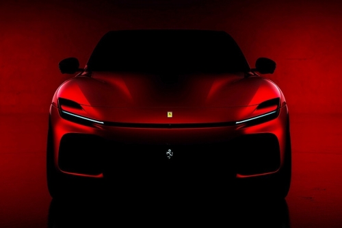 法拉利 Ferrari 公开证实首款 SUV 车型 Purosangue 即将登场