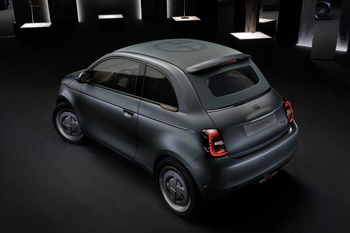 FIAT 携手 Giorgio Armani 合作打造别注 FIAT 500 Armani 环保车款