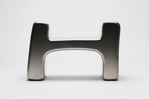 Stefon Diggs 推出全新家具品牌 Si Vis Pacem:雕塑感家品打造静谧安宁之家