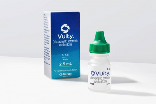 美国食品药物管理局批准首款「老花眼」眼药水 VUITY