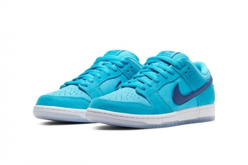 Nike SB 全新 Dunk Low「Blue Fury」配色鞋款正式官方图辑