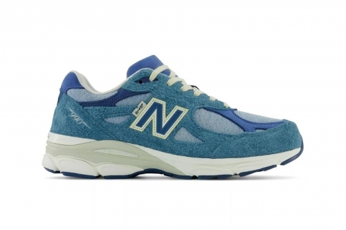 率先预览 Levi's × New Balance 990v3 全新联乘鞋款