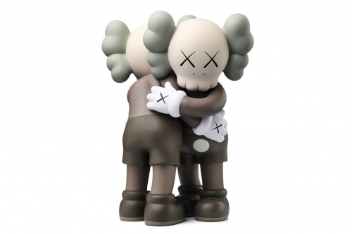 KAWS 全新 Companion「TOGETHER」人偶雕塑登场