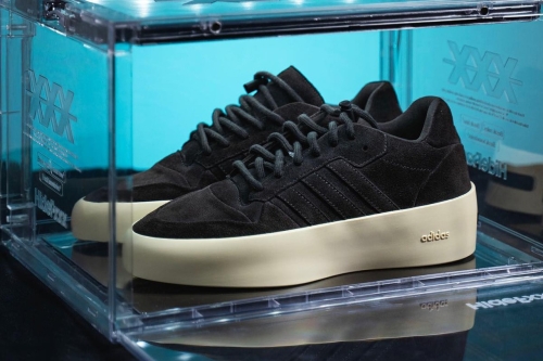 Fear of God × adidas Rivalry Low 86 联名鞋款最新配色曝光