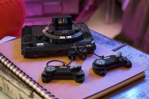 LEGO 最新套装：亲手砌出 SEGA Genesis 或日本版 Mega Drive 经典主机