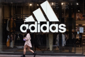 2024 财报显示 adidas 正逆势成长