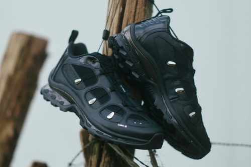 Salomon 携手 OAMC 推出 XT-QUEST 鞋款