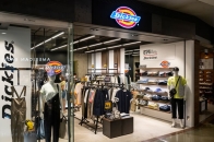 VF Corp. 6 亿美元将 Dickies 售予 Bluestar Alliance