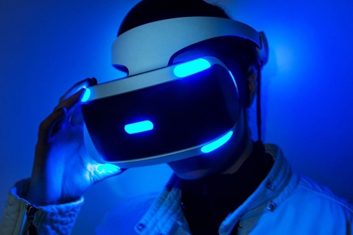 Sony PS VR 销量已达 300 万台再创佳绩