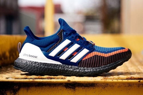 adidas UltraBOOST 2.0 全新「Asterisk」别注配色鞋款上架