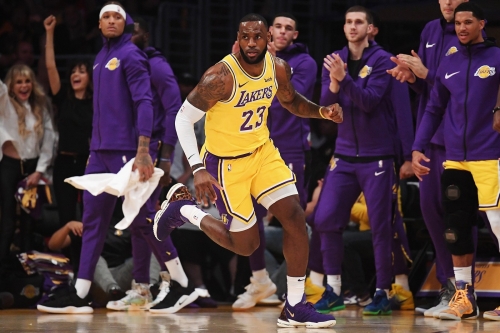 NBA 公布 2018/19 赛季球员球衣和球队产品销量排行榜