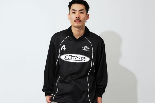 Umbro 再度携手 atmos 推出全新联名球衣系列