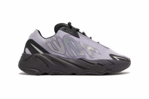 adidas YEEZY BOOST 700 MNVN 最新配色「Geode」鞋款曝光