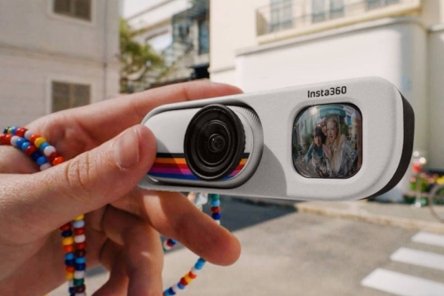 Insta360 全新 Retro Viewfinder：将 GO 3S 变身菲林风格腰平取景机