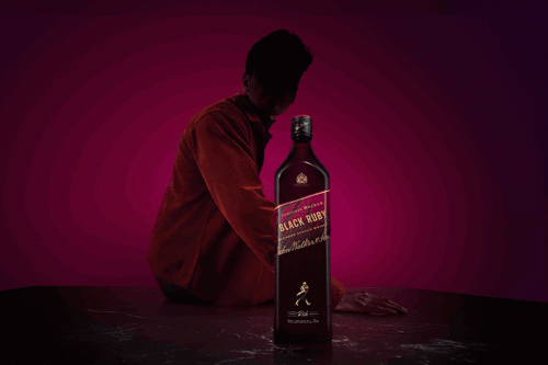 打破对威士忌的想像!Johnnie Walker Black Ruby 正式上市