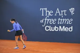 Club Med 地中海俱乐部以假日灵感打造城市球场