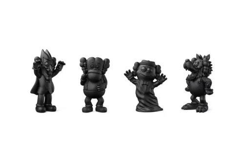 KAWS 推出 MONSTERS 公仔全黑配色款