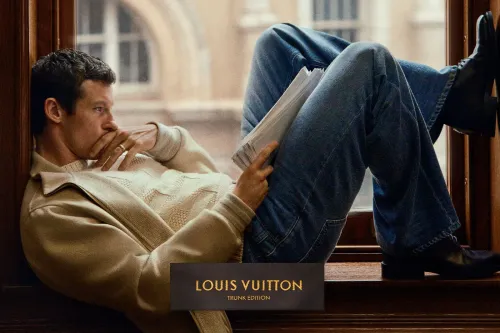 Callum Turner 出演 Louis Vuitton 2027 春夏男装「Trunk」系列广告企划