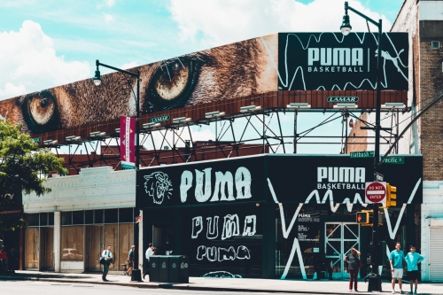 走进 PUMA Basketball × Chinatown Market Pop-Up 期限店