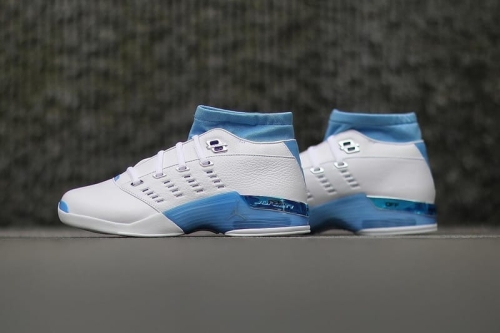 抢先预览 Air Jordan 17 Low 全新配色「UNC」鞋款